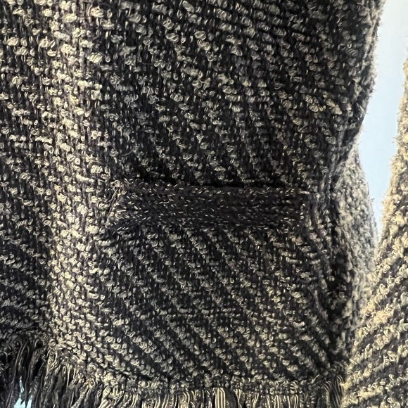 Chelsea & Theodore Fringe Trim Open Front Cardigan Sweater Size M - Picture 4 of 8